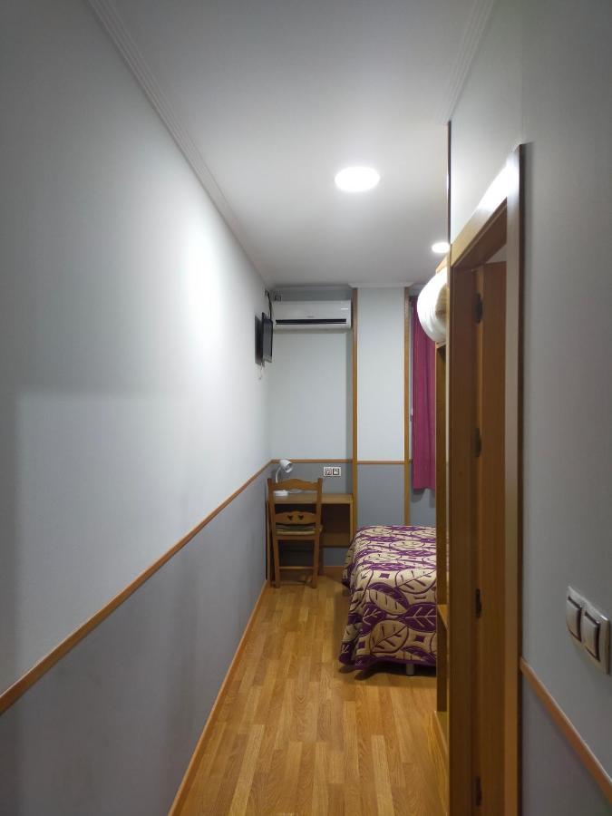 Hostal Banderas Fuensanta de Martos Kültér fotó